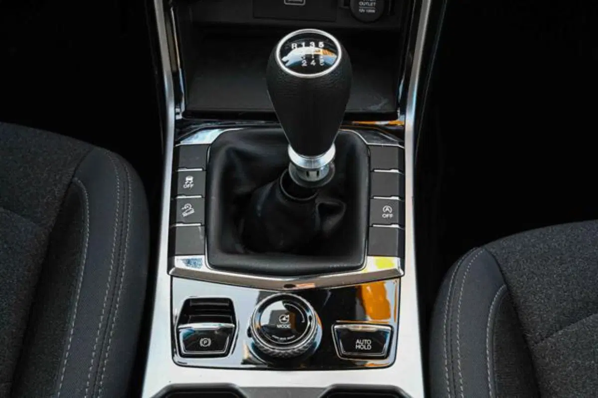 Ssangyong Korando usata a Torino (16)