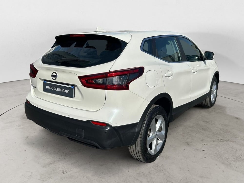 Nissan Qashqai usata a Bari (2)