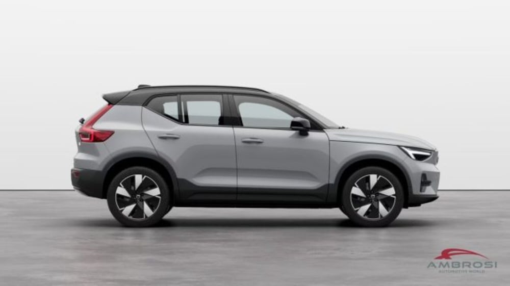 Volvo XC40 nuova a Perugia (2)