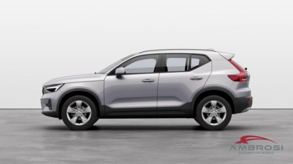 Volvo XC40 nuova a Perugia (2)