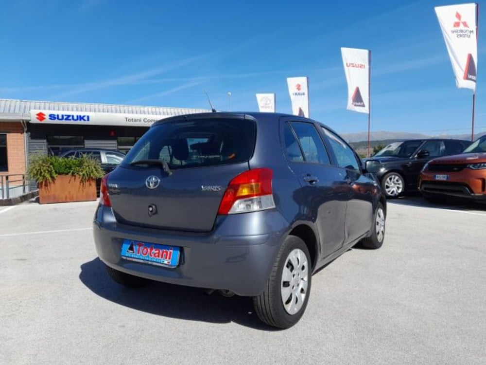 Toyota Yaris usata a L'Aquila (6)