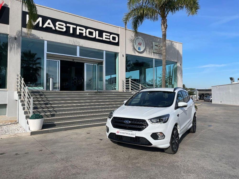 Ford Kuga usata a Lecce