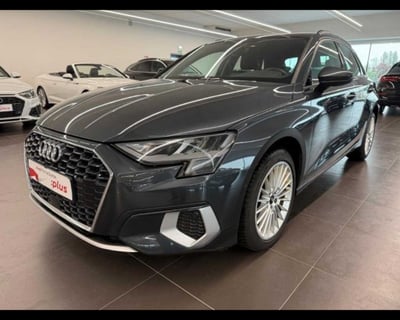 Audi A3 Sportback 30 2.0 tdi Business Advanced del 2024 usata a Castenaso