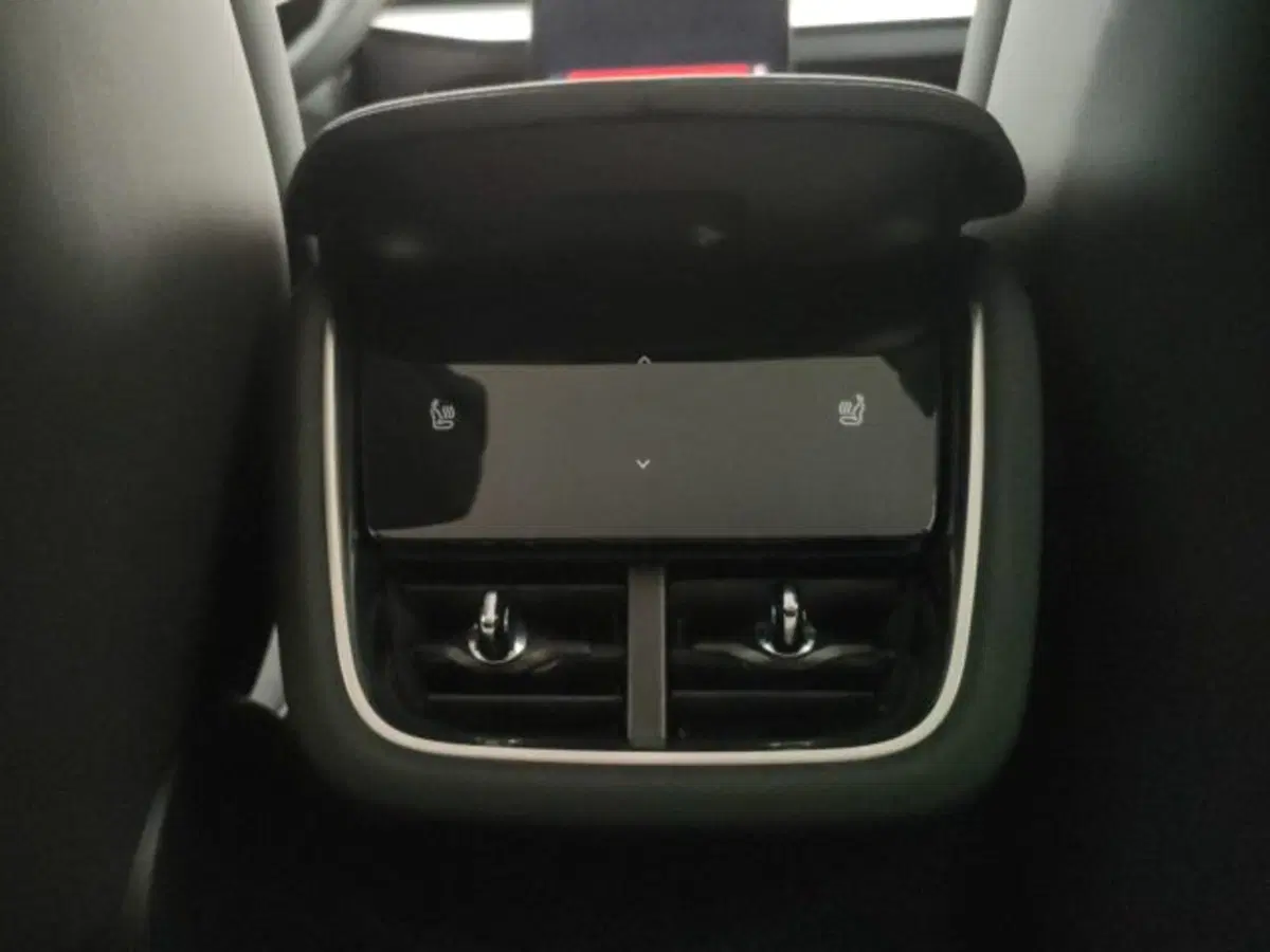 Polestar Polestar 3 nuova a Modena (16)