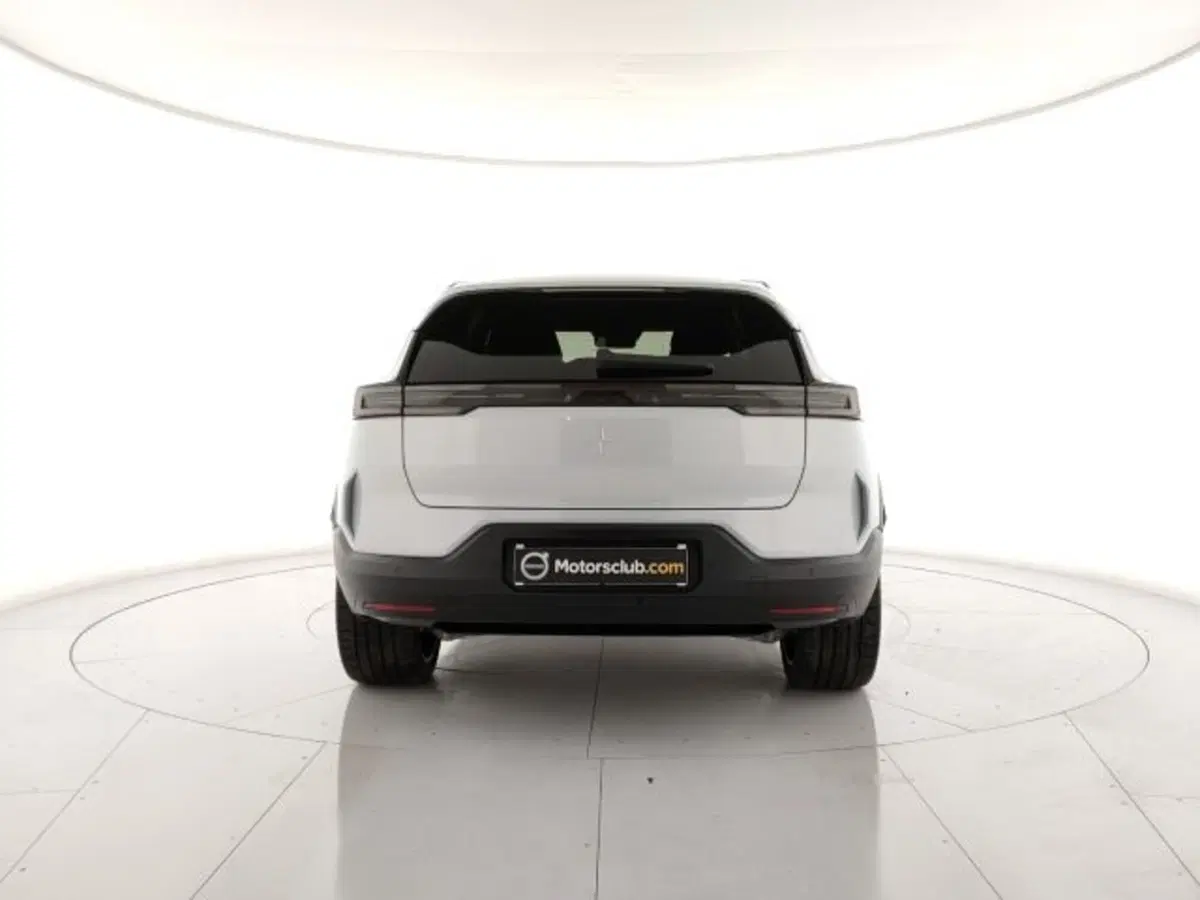 Polestar Polestar 3 nuova a Modena (7)