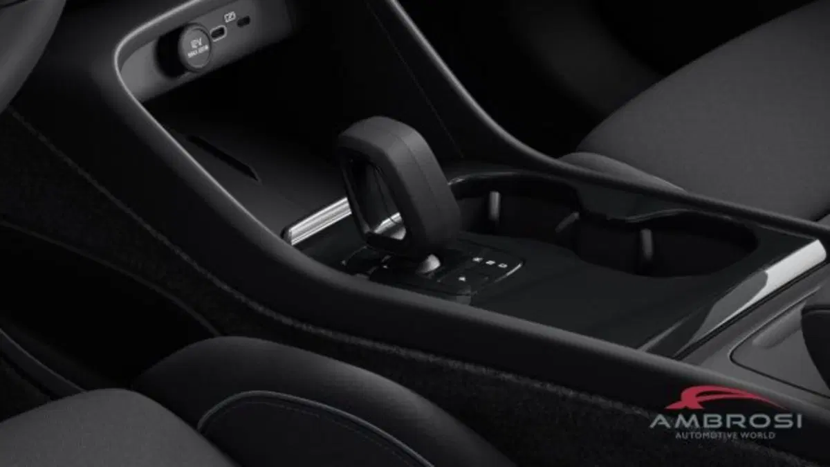 Volvo XC40 nuova a Perugia (5)