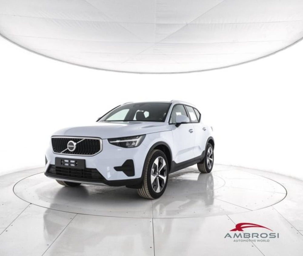 Volvo XC40 nuova a Perugia