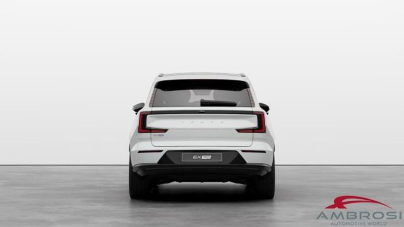 Volvo EX90 nuova a Perugia (3)