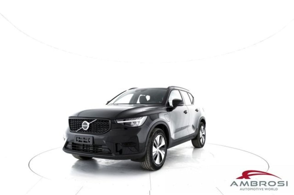 Volvo XC40 nuova a Perugia