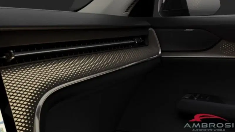 Volvo EX90 nuova a Perugia (3)