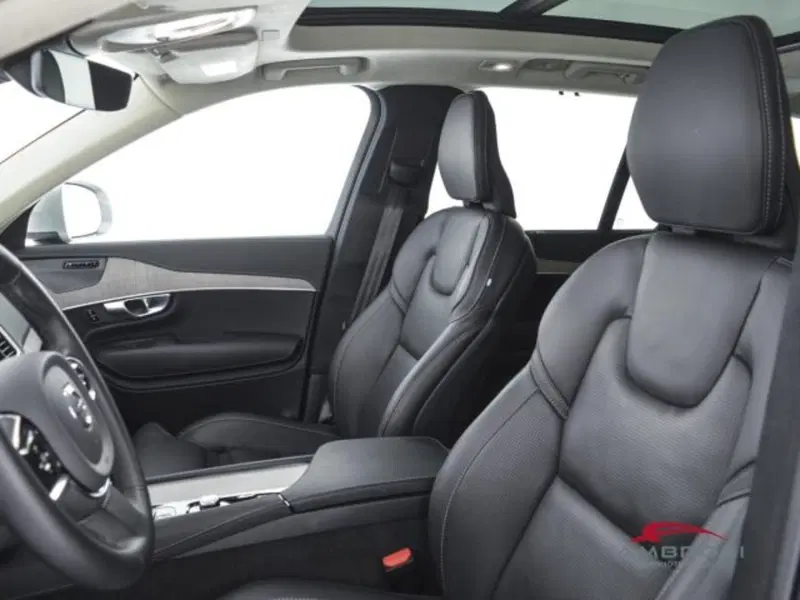 Volvo XC90 usata a Perugia (9)