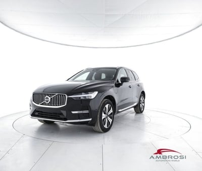 Volvo XC60 T6 Recharge AWD Plug-in Hybrid R-design  nuova a Corciano