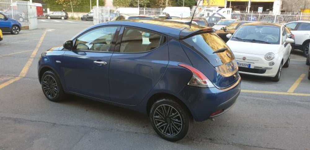 Lancia Ypsilon usata a Imperia (4)