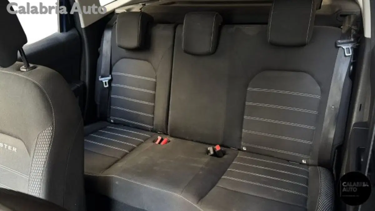 Dacia Duster usata a Reggio Calabria (13)