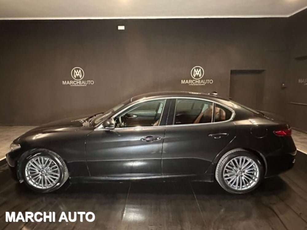 Alfa Romeo Giulia usata a Perugia (4)