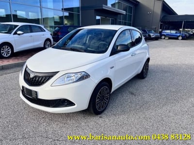 Lancia Ypsilon 1.0 FireFly 5 porte S&amp;S Hybrid Gold Plus nuova a Pieve di Soligo