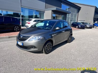 Lancia Ypsilon 1.0 FireFly 5 porte S&amp;S Hybrid Ecochic A. Ferretti nuova a Pieve di Soligo