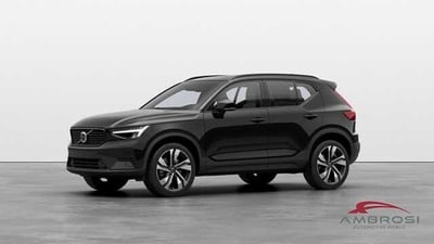 Volvo XC40 2.0 b3 Ultra Dark auto nuova a Viterbo