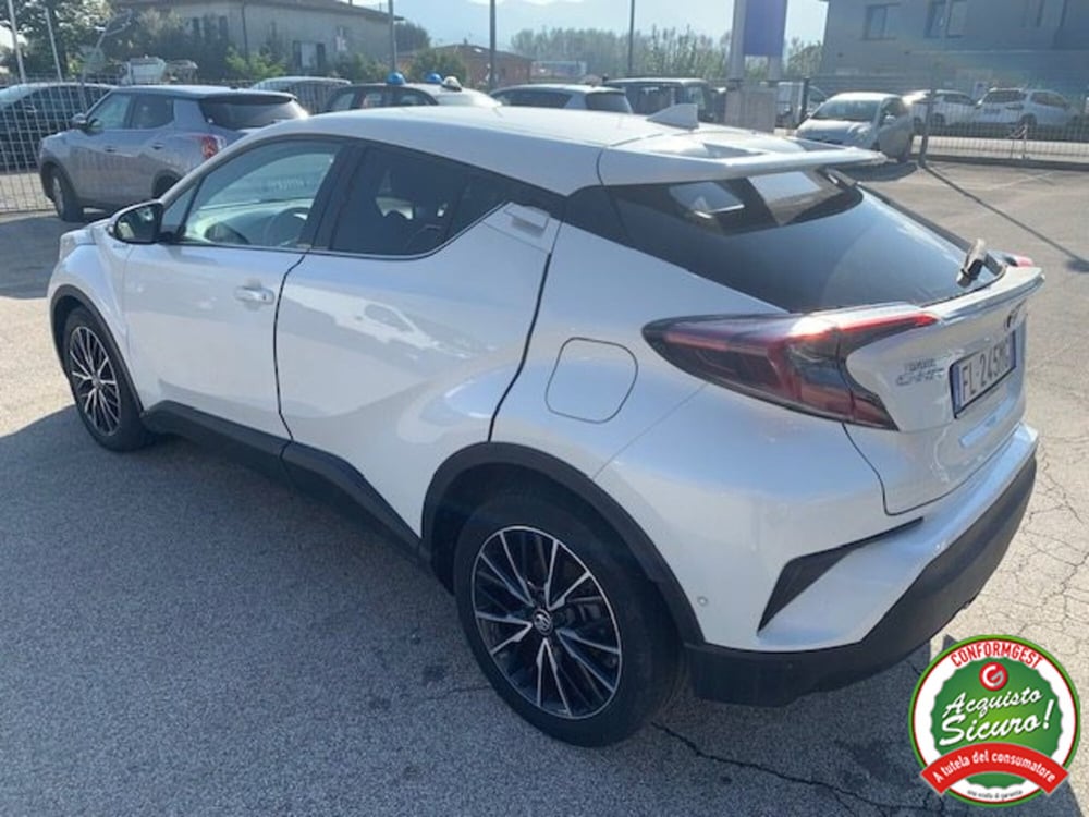 Toyota Toyota C-HR usata a Lucca (7)