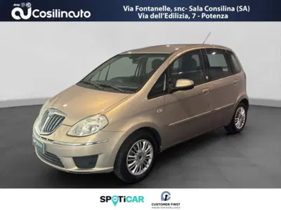 Lancia Musa 1.4 Argento Ecochic GPL del 2010 usata a Sala Consilina