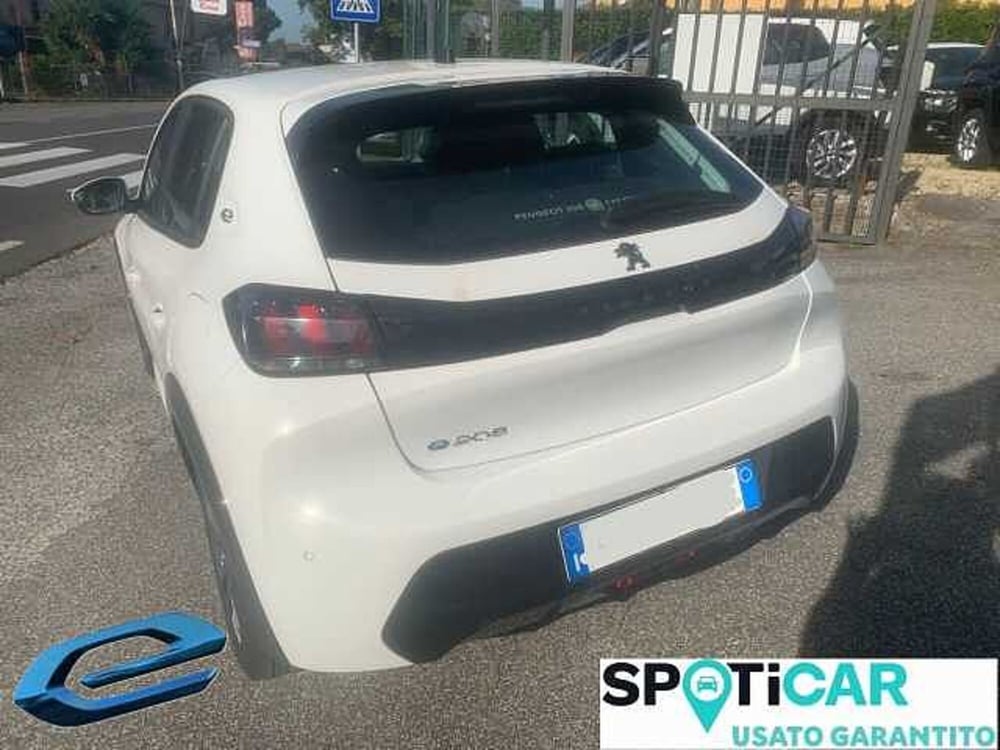 Peugeot 208 usata a Roma (7)