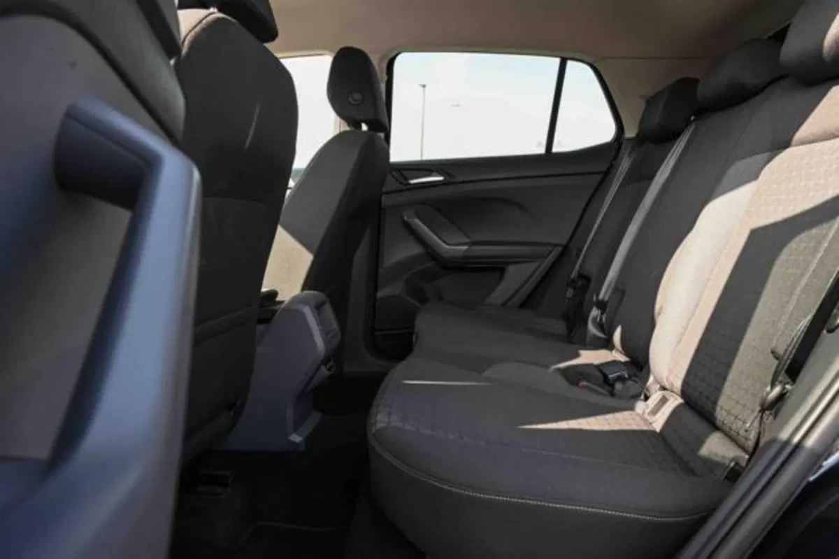 Volkswagen T-Cross usata a Torino (15)