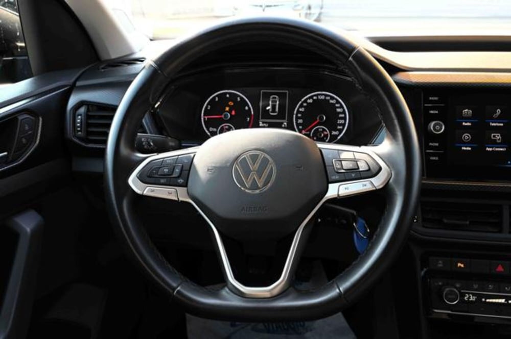 Volkswagen T-Cross usata a Torino (16)