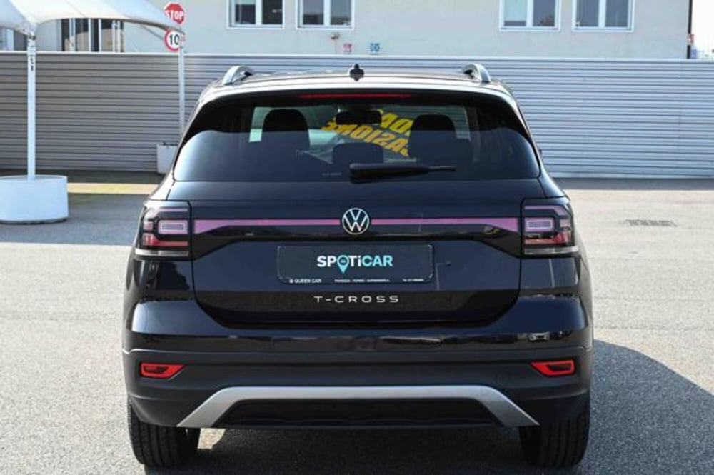 Volkswagen T-Cross usata a Torino (6)