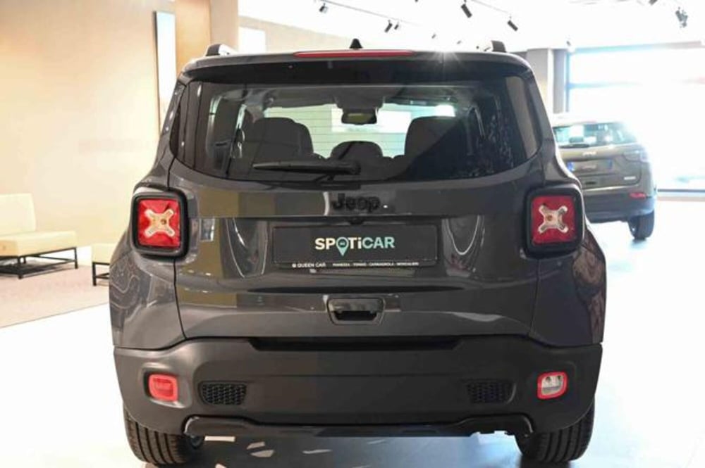 Jeep Renegade nuova a Torino (4)