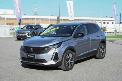 Peugeot 3008 PureTech Turbo 130 S&amp;S Allure Pack del 2022 usata a Pianezza