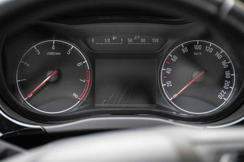 Opel Corsa usata a Torino (13)