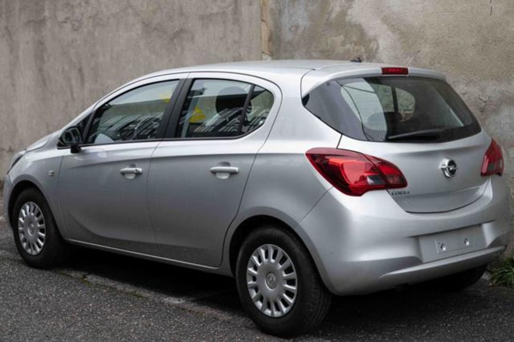 Opel Corsa usata a Torino (5)