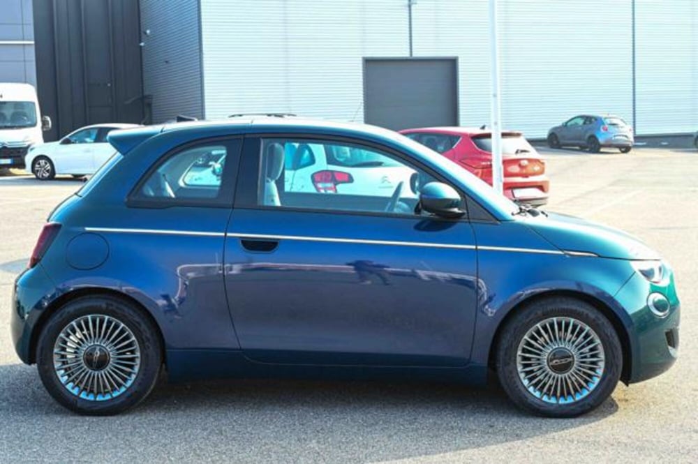 Fiat 500e usata a Torino (4)