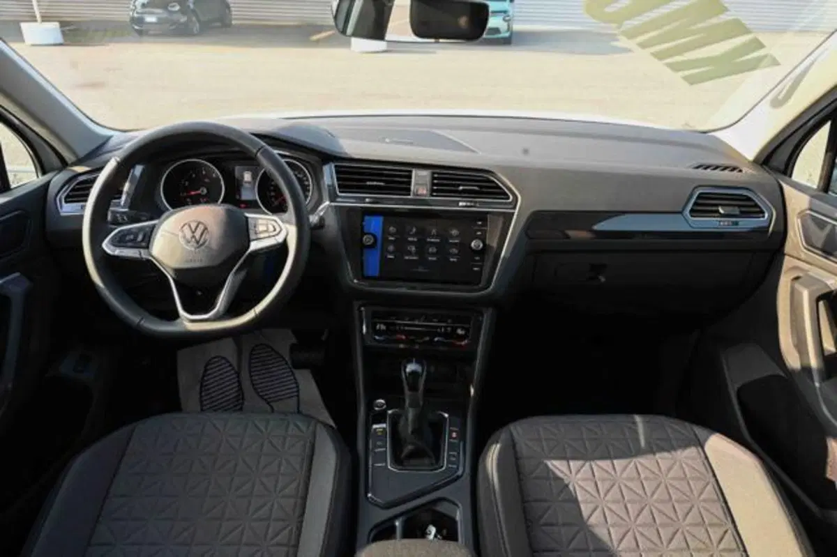 Volkswagen Tiguan nuova a Torino (12)