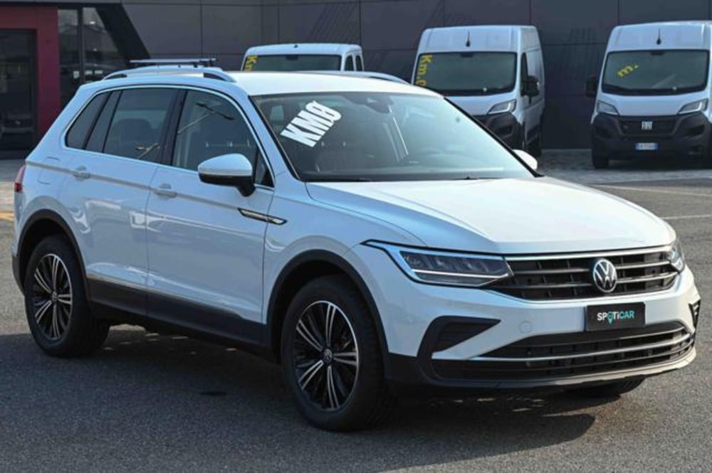 Volkswagen Tiguan nuova a Torino (3)