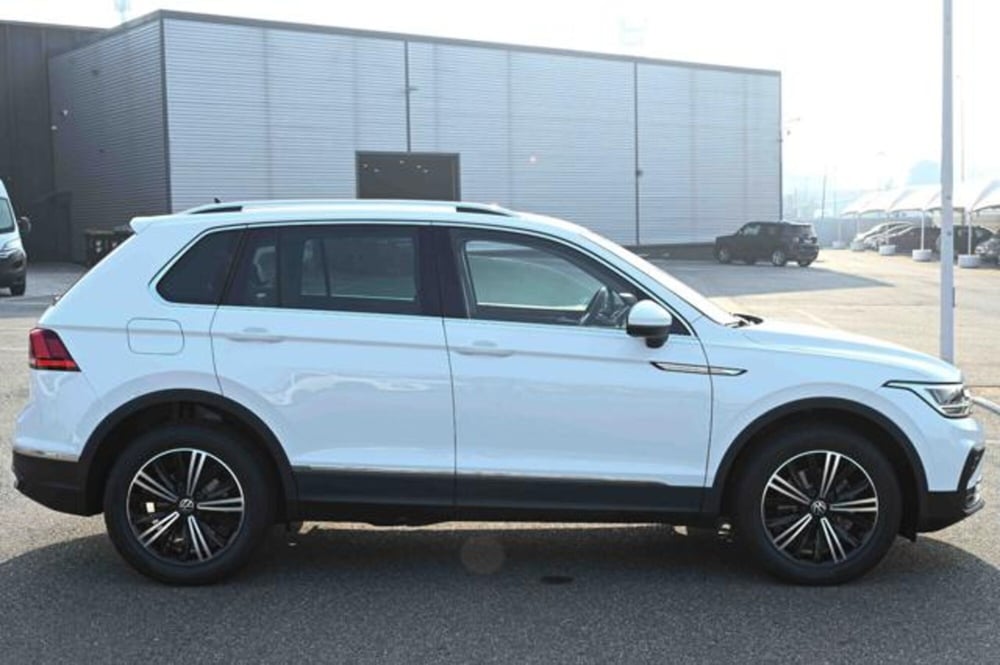 Volkswagen Tiguan nuova a Torino (4)