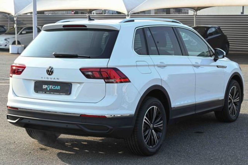 Volkswagen Tiguan nuova a Torino (5)