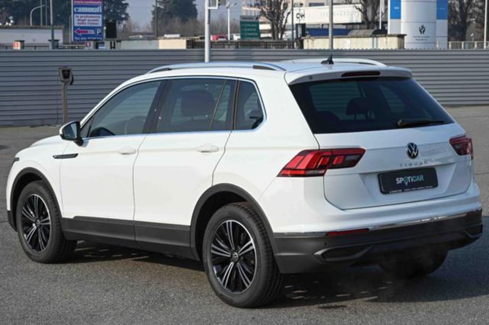 Volkswagen Tiguan nuova a Torino (7)