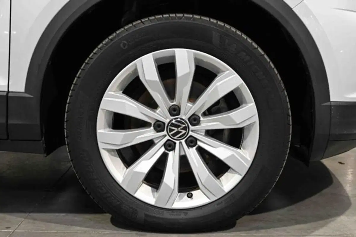 Volkswagen T-Roc usata a Torino (6)