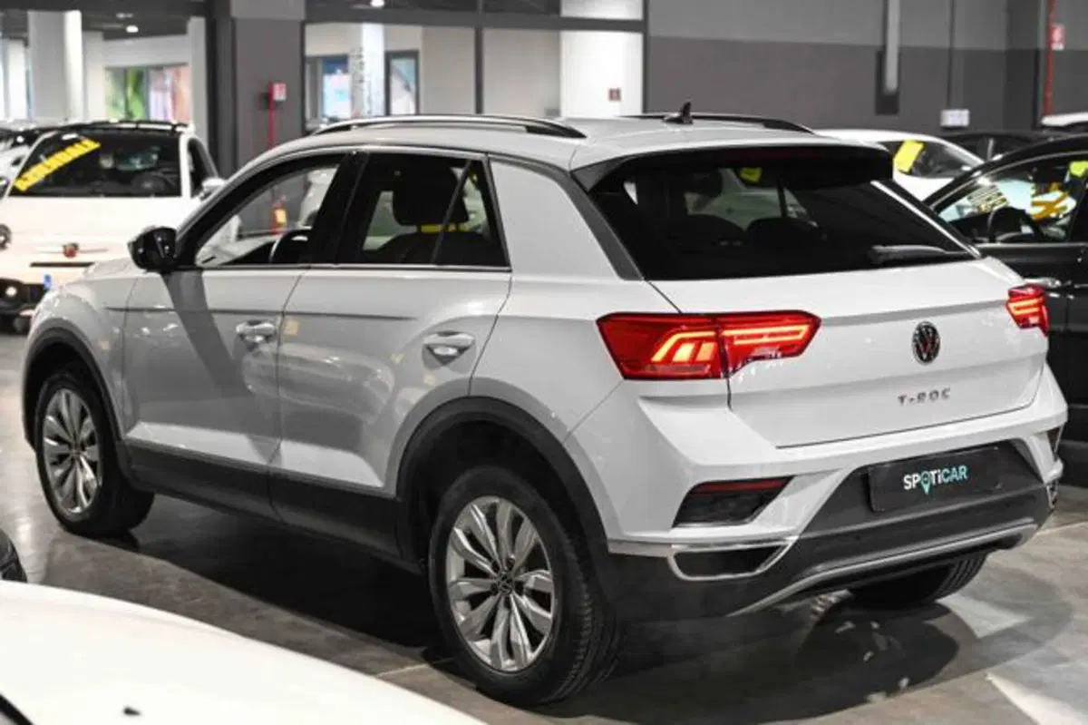 Volkswagen T-Roc usata a Torino (4)