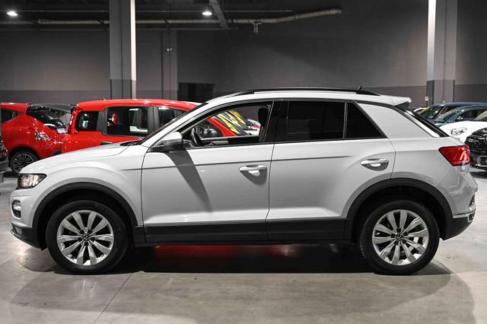 Volkswagen T-Roc usata a Torino (8)