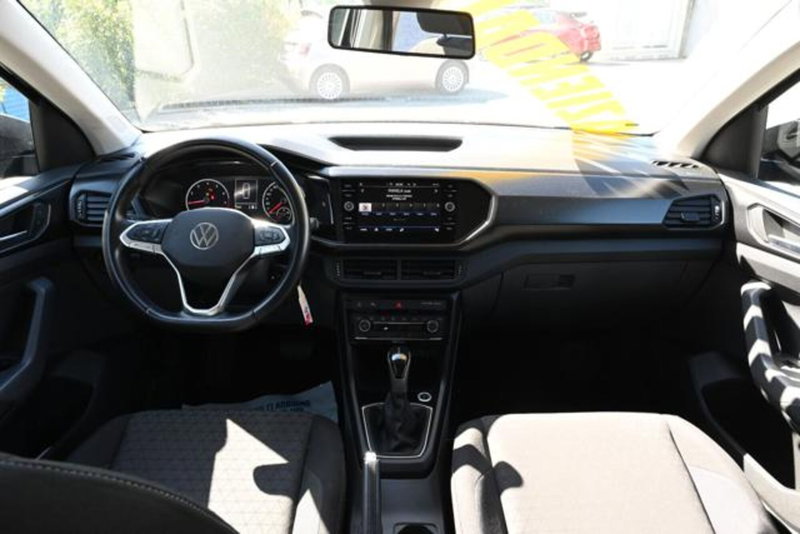 Volkswagen T-Cross usata a Torino (11)