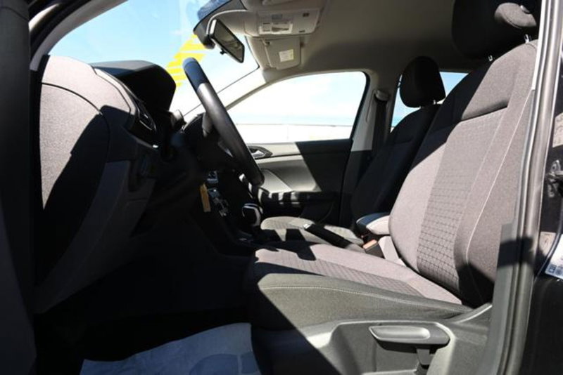 Volkswagen T-Cross usata a Torino (13)