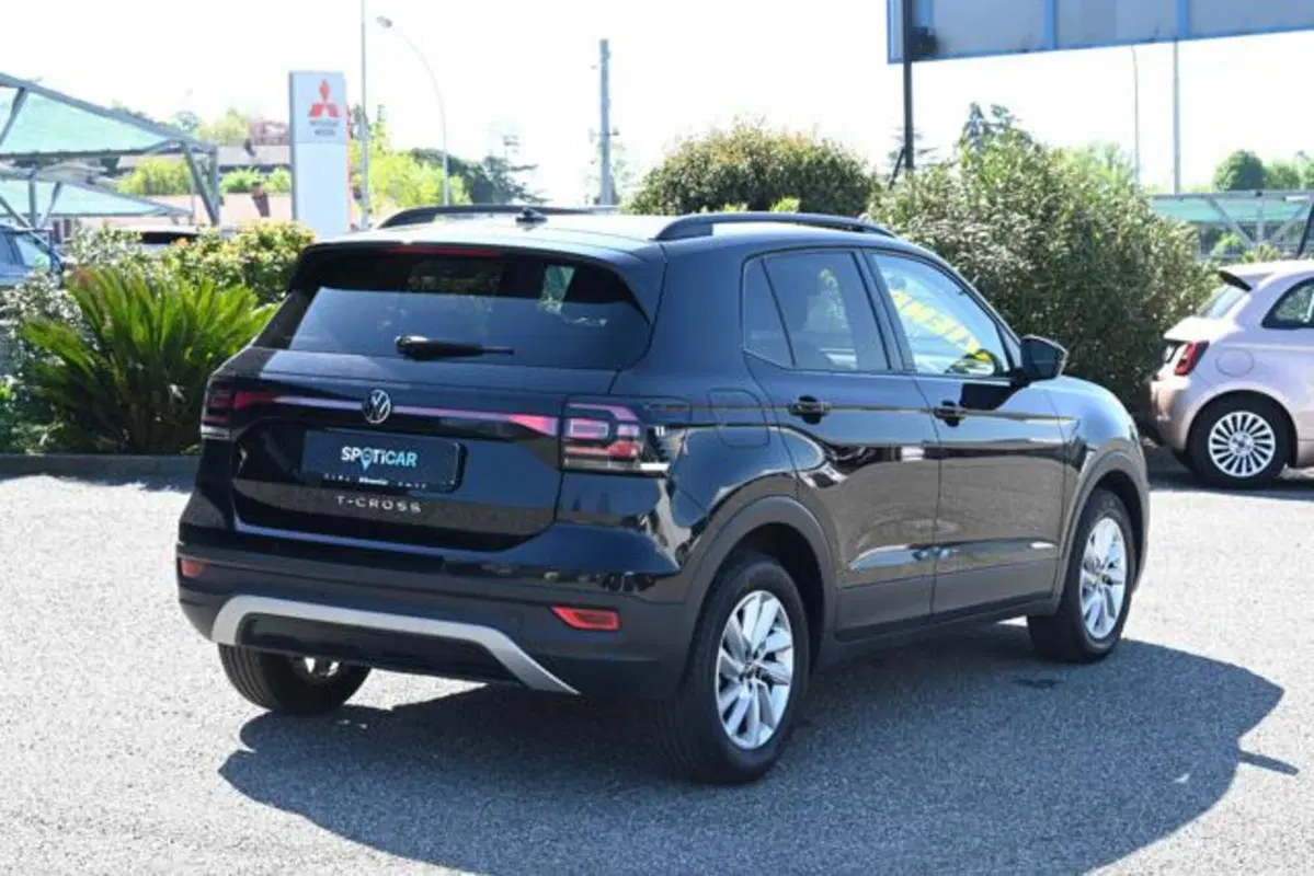 Volkswagen T-Cross usata a Torino (5)
