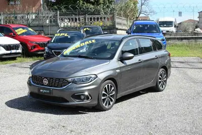 Fiat Tipo Station Wagon Tipo 1.6 Mjt S&amp;S SW Lounge del 2017 usata a Pianezza