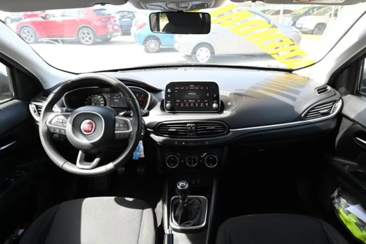 Fiat Tipo Station Wagon usata a Torino (11)