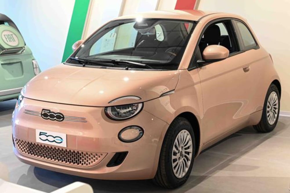 Fiat 500e nuova a Torino (17)