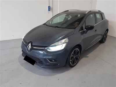 Renault Clio Sporter dCi 8V 90 CV Moschino Intens del 2019 usata a Asti