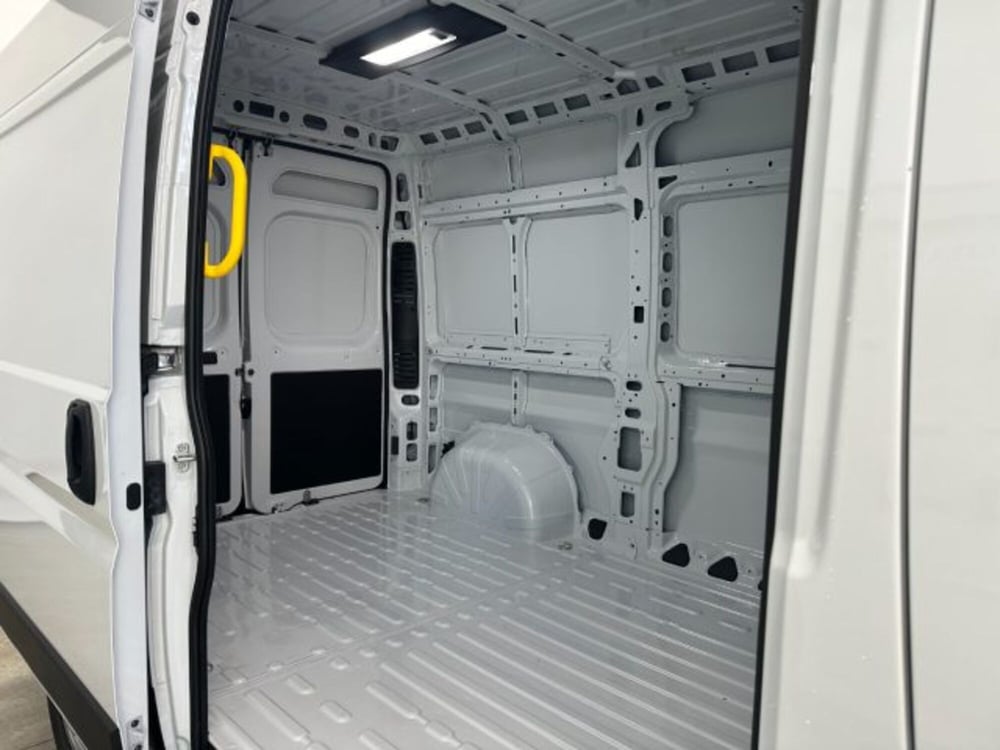 Toyota Proace nuova a Cuneo (7)