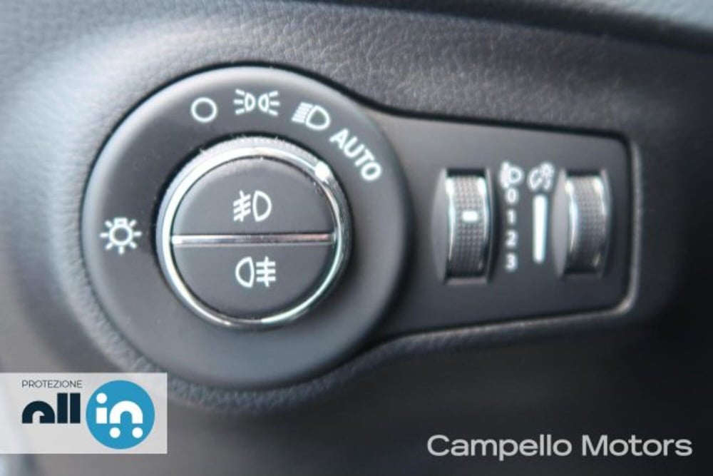 Jeep Compass usata a Venezia (15)